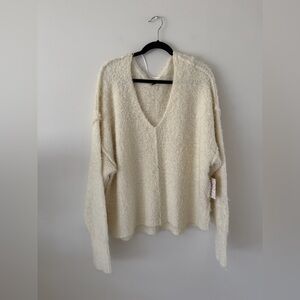 Free People NWT White Neutral Classic Fuzzy Pullover Sweater Women's Large